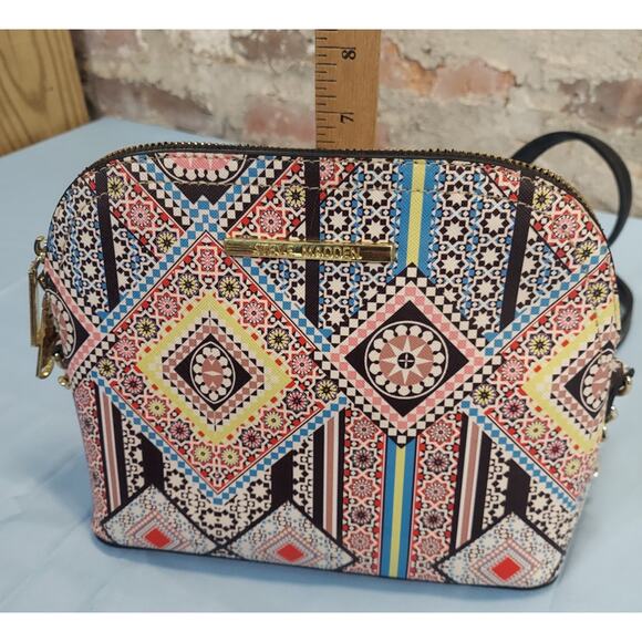 Steve Madden Printed Purse Bmarylin Printed Crossbody Bag - Picture 4 of 4